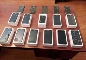 Customs officers stopped smuggling of 16 iPhones