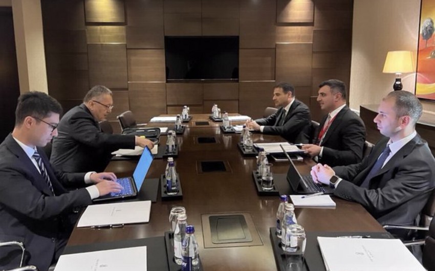 Central banks of Azerbaijan and Uzbekistan mull future cooperation