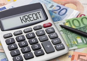 Госбанки Азербайджана увеличили долю в кредитовании 