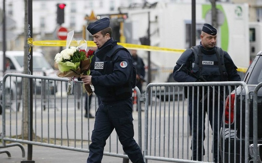 Grocery store blast kills five in southern France