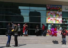 St. Valentine's Day in Baku - PHOTO REPORT