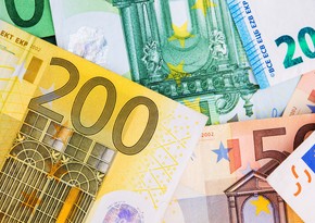 Azərbaycan banklarına xarici valyuta ilə depozit qoyuluşu 8% azalıb 