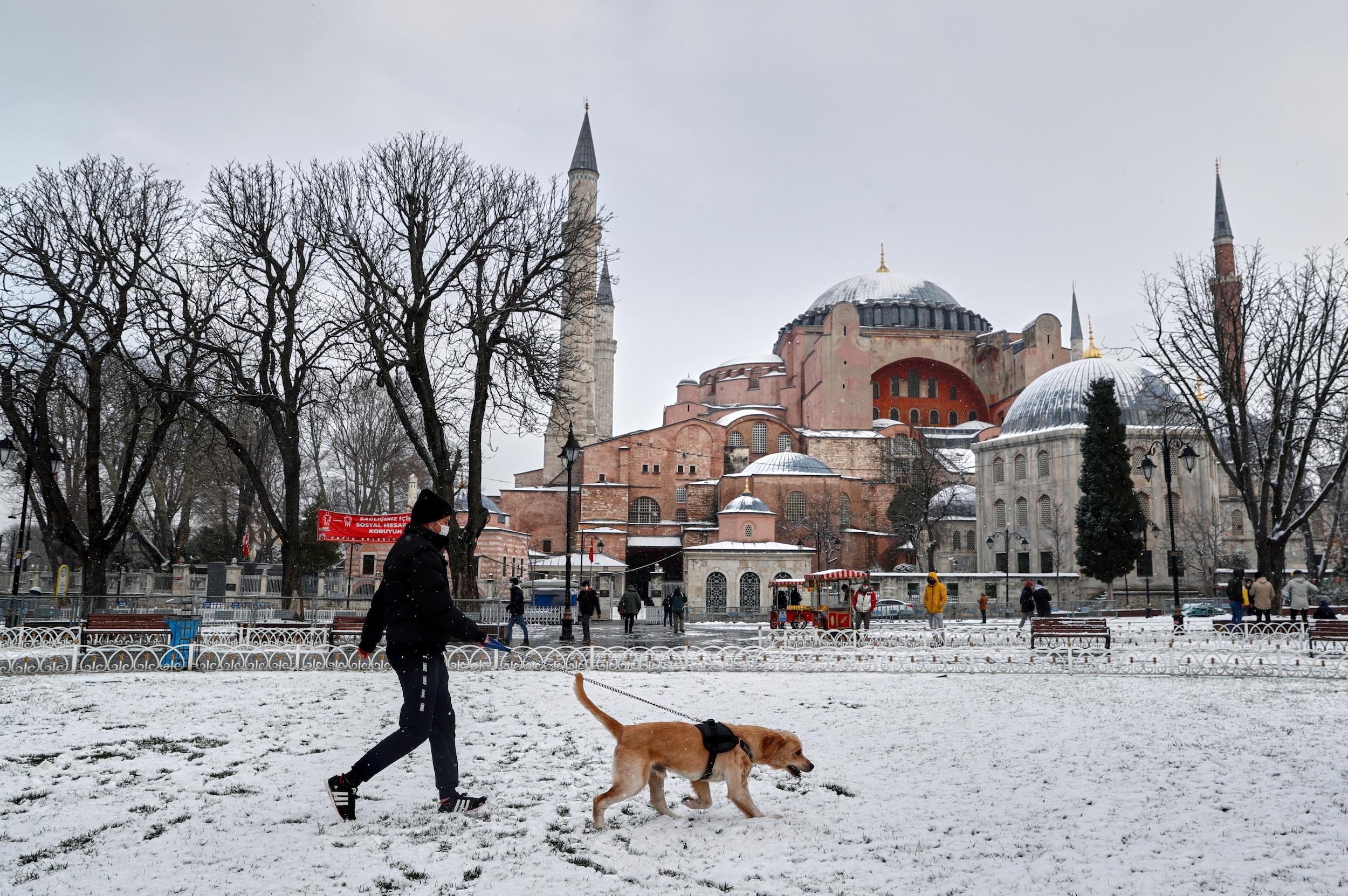 Снег в Турции 2022