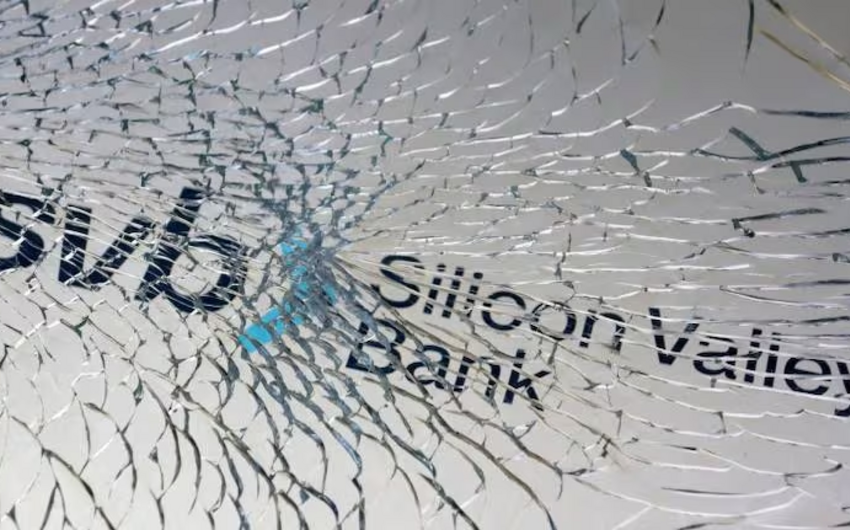 Банкротство Silicon Valley Bank может грозить проблемами другим банкам США