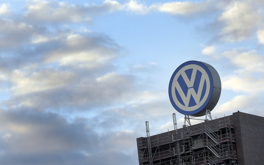 Volkswagen avtomobil dilerlərinə 1,2 mlrd. dollar ödəyəcək