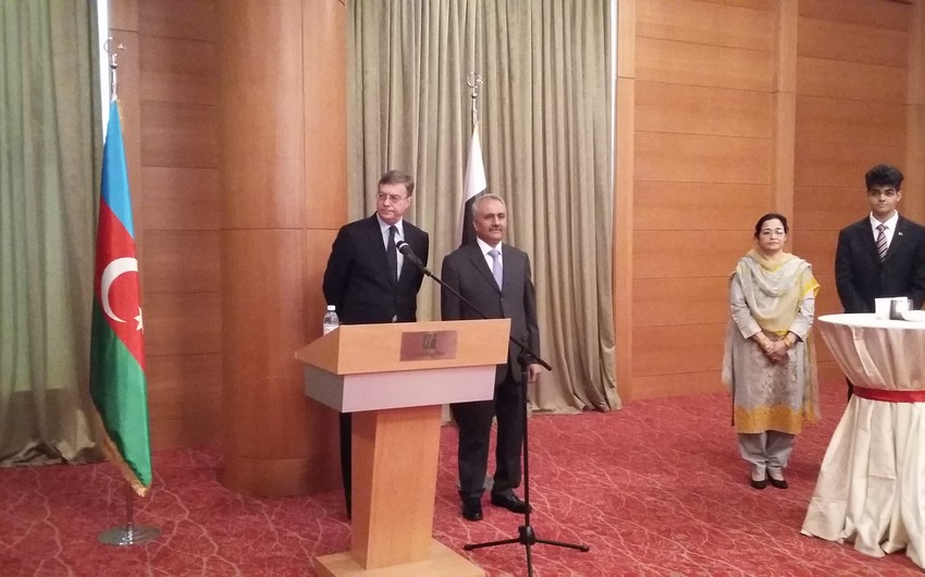 В Баку состоялся официальный прием по случаю завершения дипмиссии посла Пакистана в Азербайджане