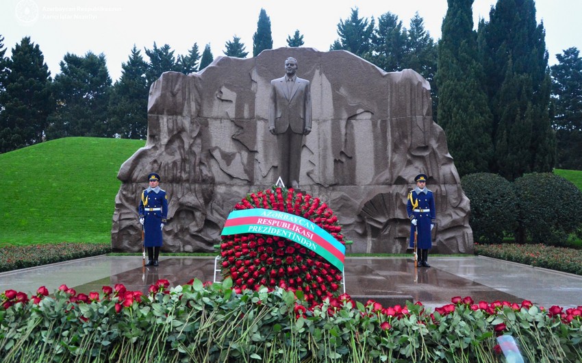 MFA leadership visits Alley of Honor