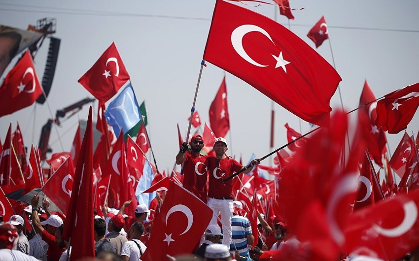 В Турции завершилось действие режима ЧП