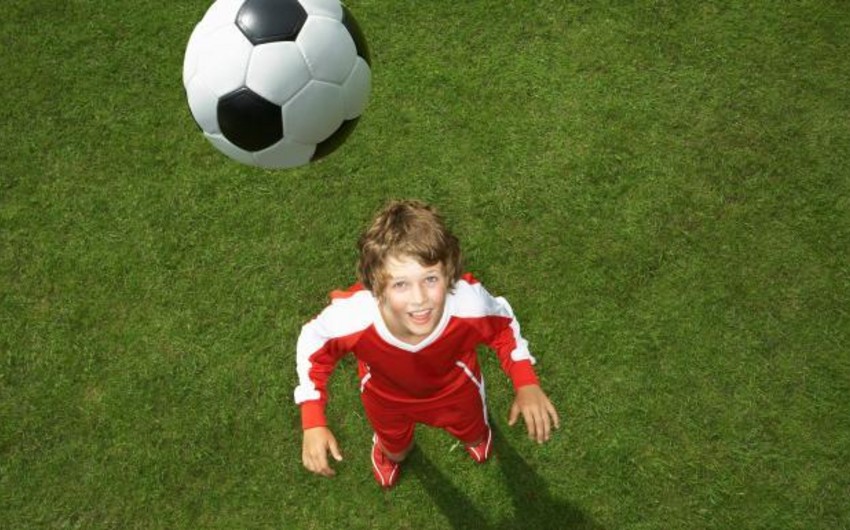 В Шотландии могут запретить детям младше 12 лет бить по мячу головой