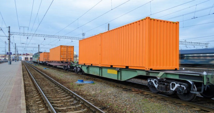 Возобновлены грузоперевозки из Китая в Азербайджан блочными поездами