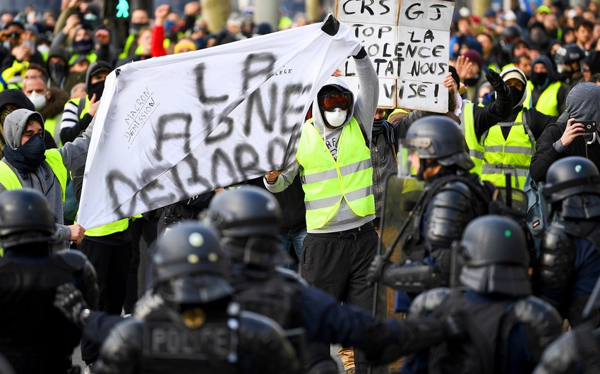 В Брюсселе начался суд над зачинщиками беспорядков на акциях Желтых жилетов