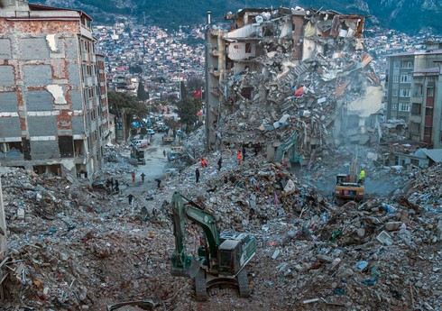 Число погибших при землетрясении в Турции превысило 44 тыс.