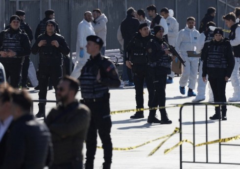 Задержаны более 100 человек после теракта у суда в Стамбуле