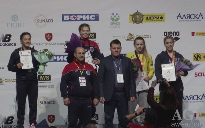 Kiyevdə keçirilən beynəlxalq güləş turnirinin ilk günündə Azərbaycan idmançıları 4 medal qazanıb - VİDEO