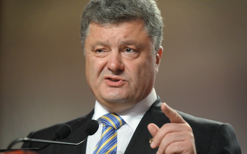 ​Порошенко обсудил финансовую помощь Украине с премьером Турции