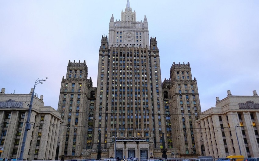 МИД РФ призвал США перестать вмешиваться во внутренние дела России
