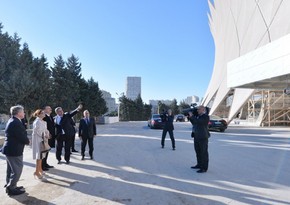 ​Президент Ильхам Алиев ознакомился с ходом капитального ремонта в Спортивно-концертном комплексе имени Гейдара Алиева