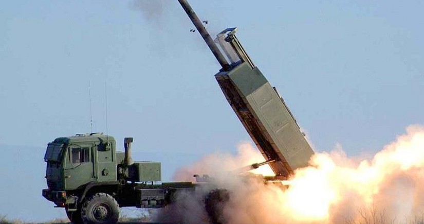 KİV: “ABŞ Krıma zərbə endirməsi üçün Ukraynaya daha uzun mənzilli raketlər göndərəcək”