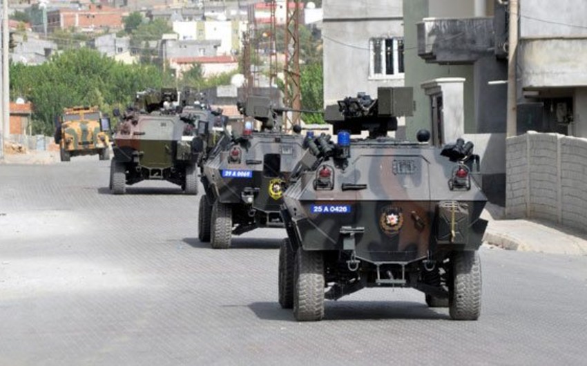 Turkish police vehicle explodes by hitting mine, killing 4 security guards