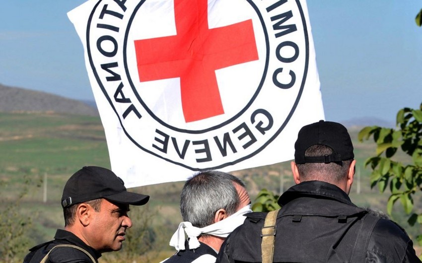 ​Представители Красного креста навестили взятых армянами в заложники азербайджанцев
