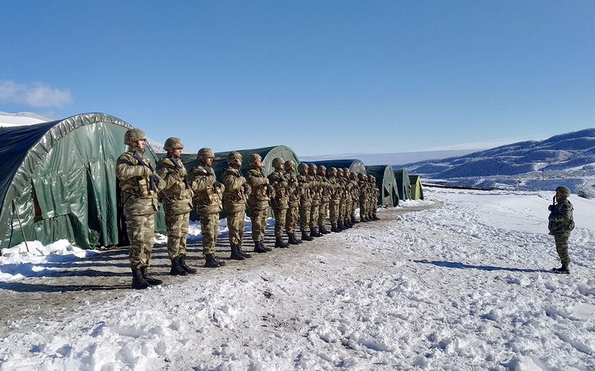 Azərbaycan Ordusunun komando hərbi hissəsində taktiki təlim keçirilib