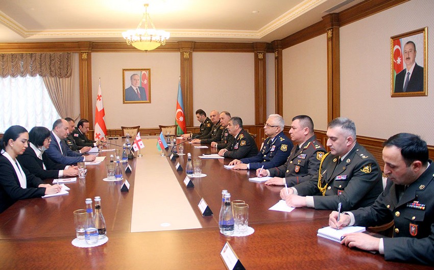 В Баку прошла встреча министров обороны Азербайджана и Грузии