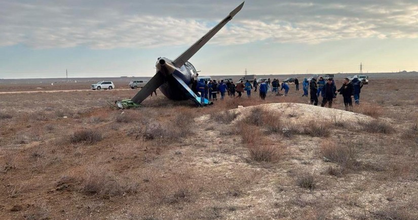 Kazakh Emergencies Ministry: There were 42 Azerbaijani citizens on board plane crashed in Aktau