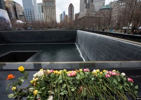 В Нью-Йорке проходит траурная церемония в память о жертвах 11 сентября