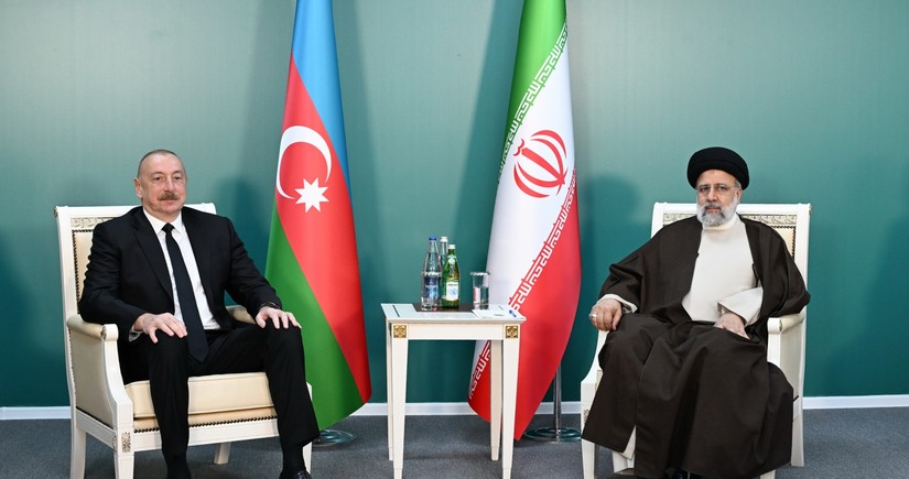 На азербайджано-иранской границе состоялась встреча Ильхама Алиева и Сейеда Ибрахима Раиси