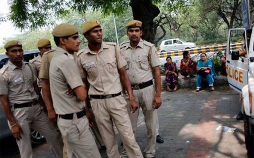 ​В Индии мужчина убил ножом 14 членов своей семьи и покончил с собой