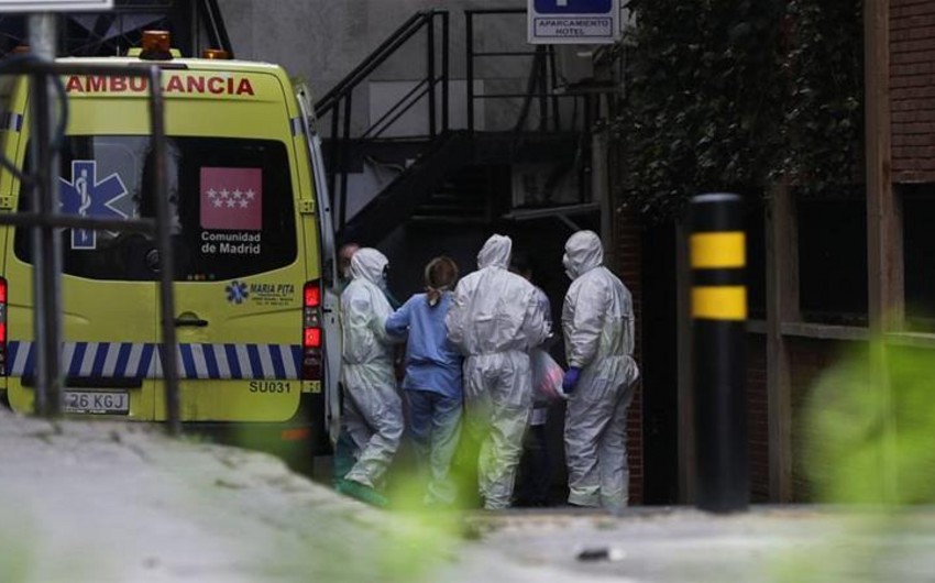 İspaniyada bir gündə koronavirusdan 500-ə yaxın insan öldü