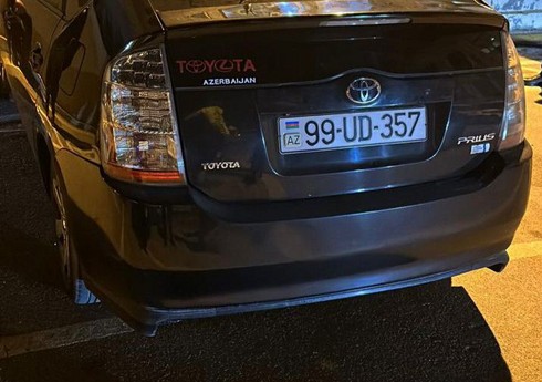 В Баку в автомобиле марки Prius обнаружили наркотики