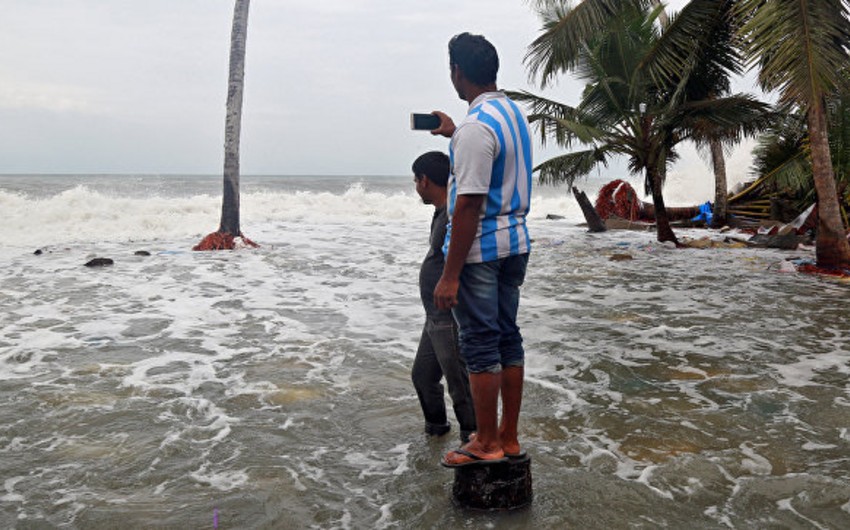 Количество погибших в результате обрушившегося на Индию циклона достигло 88 человек