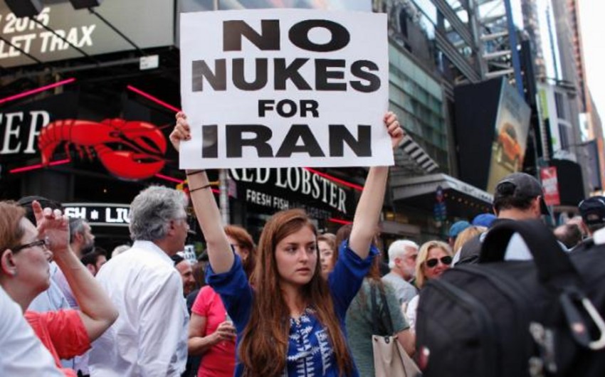Thousands protest in New York against nuclear deal with Iran