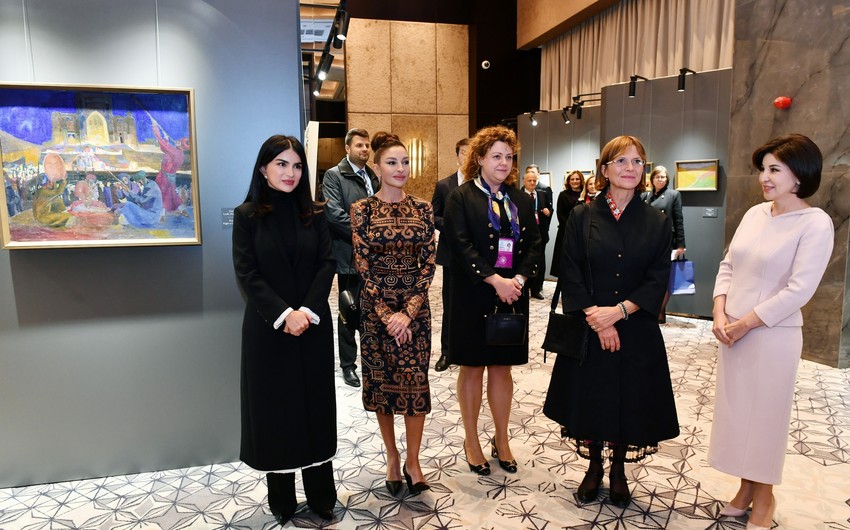 Мехрибан Алиева ознакомилась в Самарканде с выставкой Краски Узбекистана