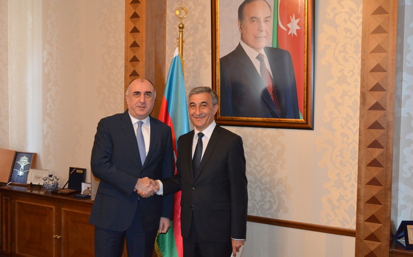 Эльмар Мамедъяров принял новоназначенного посла Таджикистана в Азербайджане