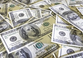 Report: Dollar will continue to fall