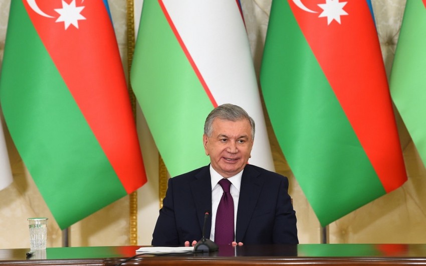 Uzbek president congratulates Azerbaijan on Victory Day