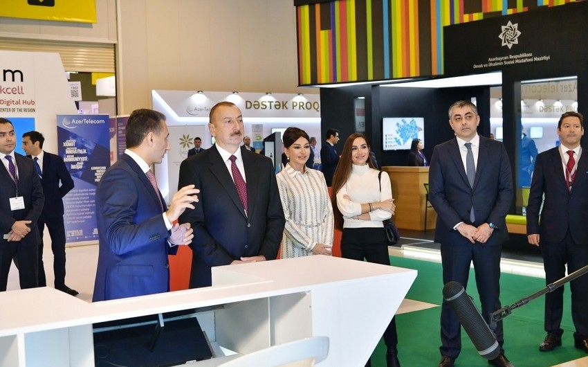 Президент Ильхам Алиев  ознакомился с выставкой Bakutel-2019