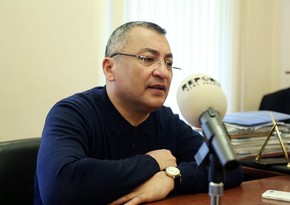 Deputat Rövşən Rzayev Deputat Rövşən Rzayev