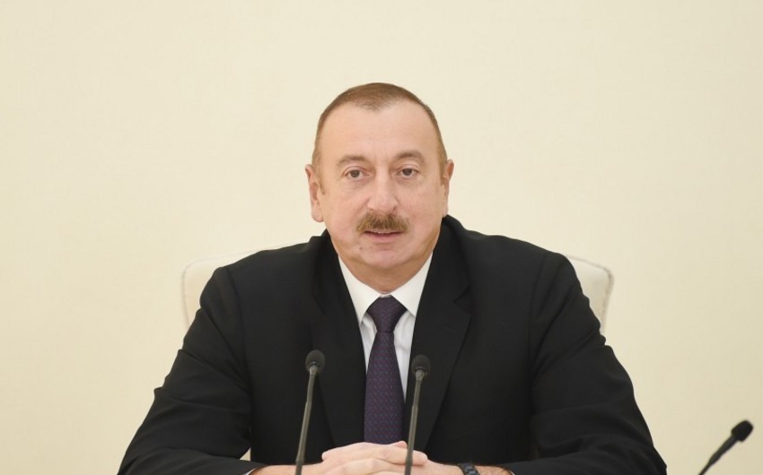Президент Ильхам Алиев: Нашему языку не нужны иностранные слова