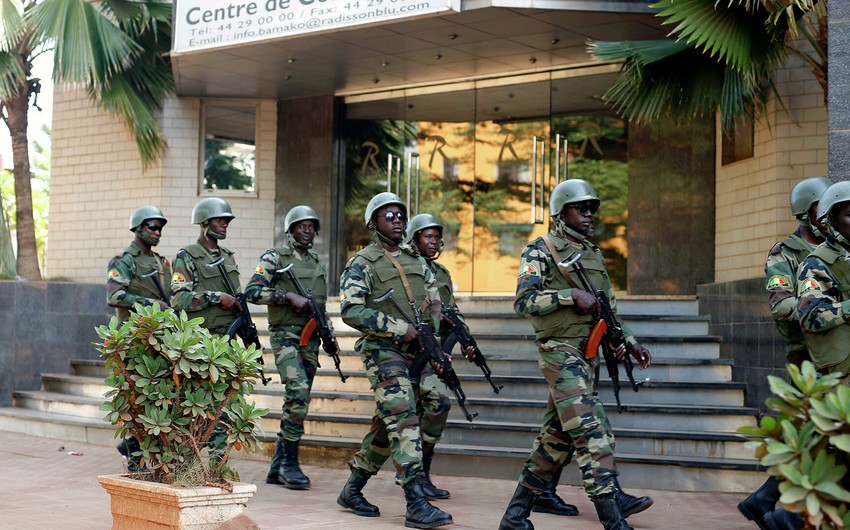 В Буркина-Фасо полиция применила слезоточивый газ для разгона демонстрантов