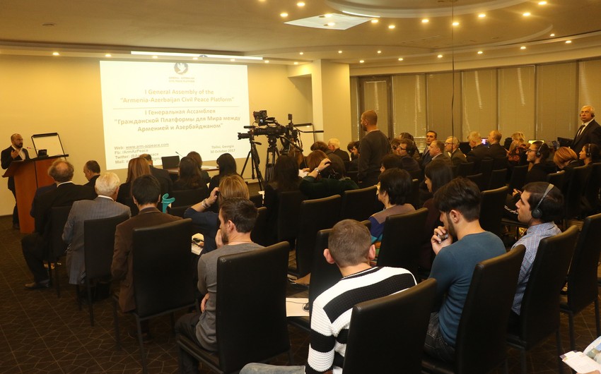 В Тбилиси прошел первый конгресс Платформы Гражданского Мира между Арменией и Азербайджаном