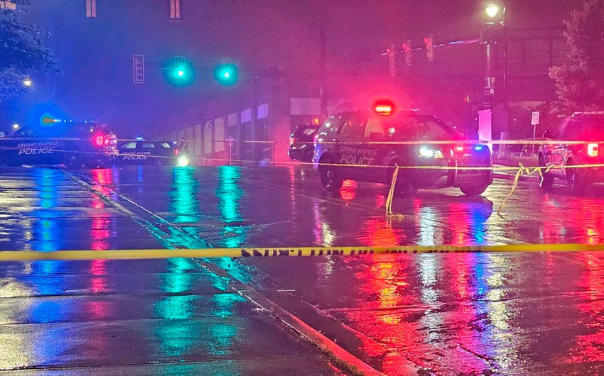 2 dead, 7 injured after shooting at bar in suburban Pittsburgh