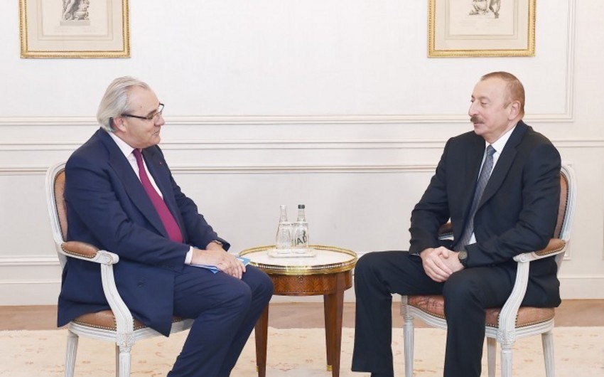 Обсуждены перспективы сотрудничества между Азербайджаном и группой SUEZ