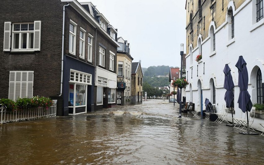 В Нидерландах эвакуируют около 15 тысяч человек из-за угрозы наводнения