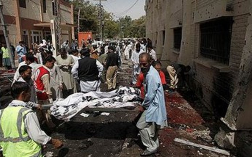 Pakistanda baş vermiş partlayış nəticəsində xəsarət alanların sayı 12 nəfərə çatıb - YENİLƏNİB