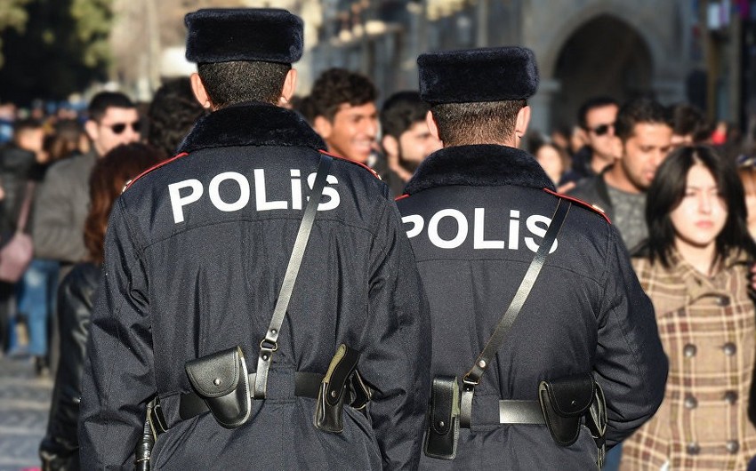 Полиция Баку предупредила нарушителей особого карантинного режима - ВИДЕО