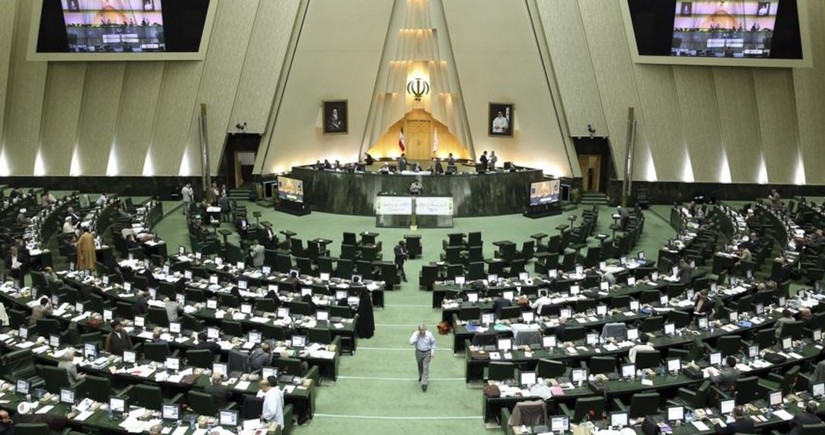İran parlamentinin sədr müavini: Regional inkişaf üçün çoxtərəfli əməkdaşlıq zəruridir