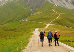 Azərbaycanda turizm obyektlərində internetin keyfiyyəti niyə aşağıdır?